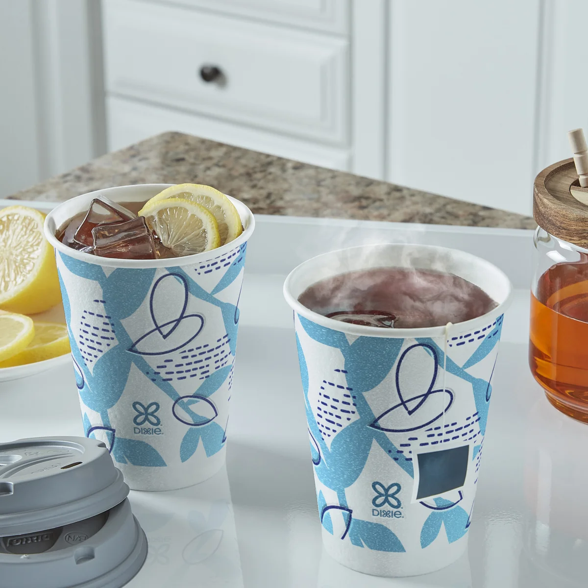 Dixie To Go Insulated Paper Hot or Cold Cups & Lids, Variety Pack, 12 oz, 100 ct - Image 3